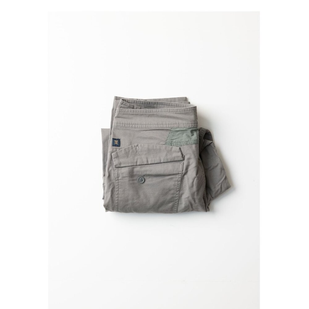 Roark Layover Travel Pants – Men’s 32 – Tapered Zip Pockets – 24” Inseam